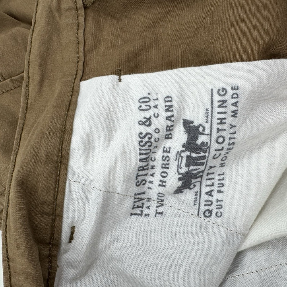 Levi's Ripstop Cargo Shorts Mens 40x10 Brown Khaki Military Skater White‎ Tab - Picture 5 of 15